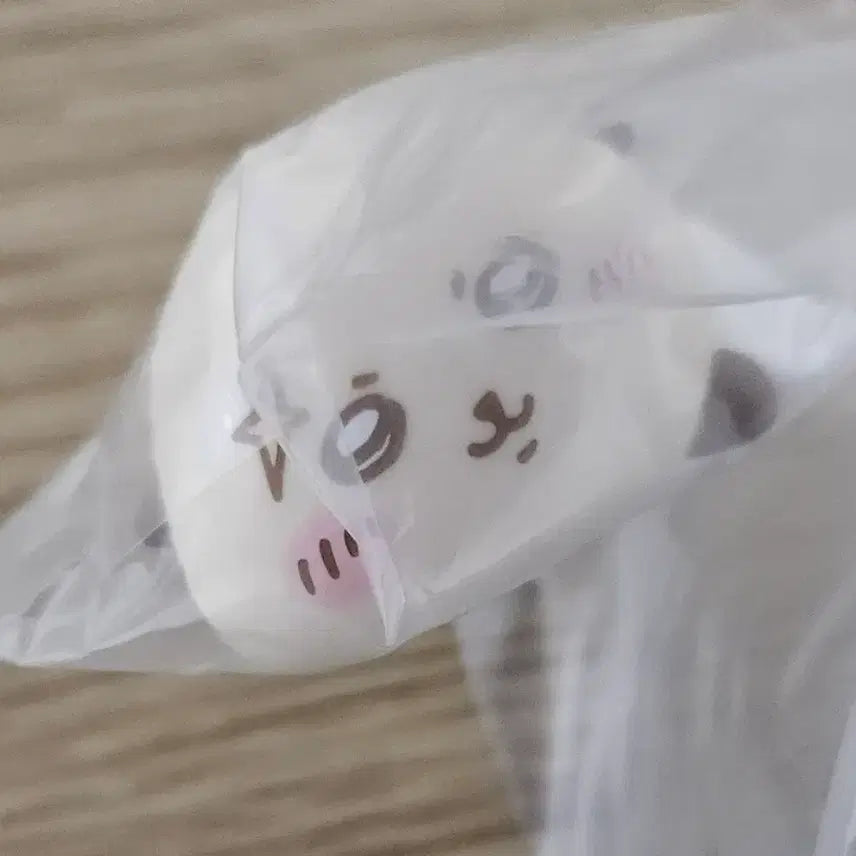 [BUNJANG] Chiikawa Mochikororin Rakko Figure / 치이카와 모찌코로링 랏코 피규어