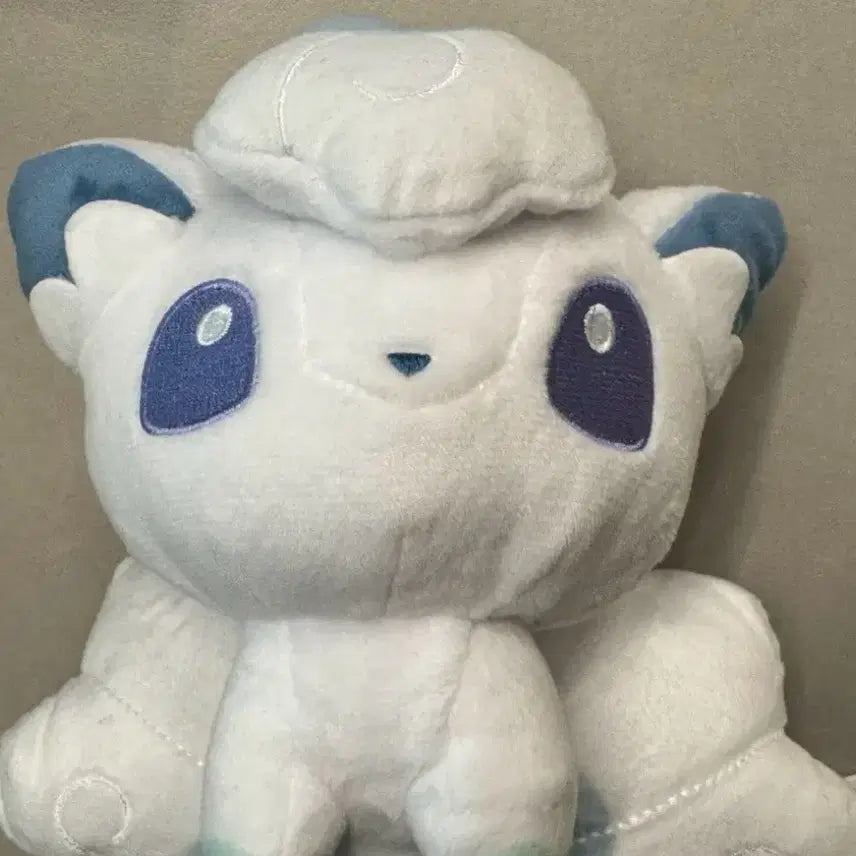 [BUNJANG] Pokemon Dolls Alolan Vulpix Rare Shanghai Exclusive / 포켓몬 돌즈 알로라 식스테일 상하이 포켓몬 희귀 굿즈 국내미판매