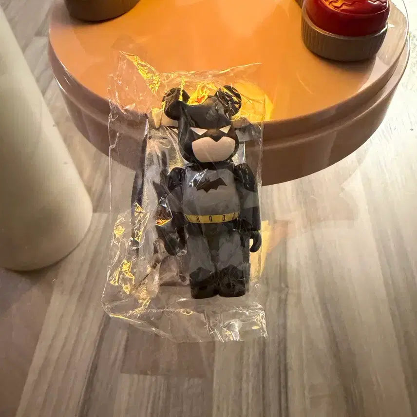 [BUNJANG] Bearbrick 21st Series Batman / 베어브릭 21탄 히어로 베트맨