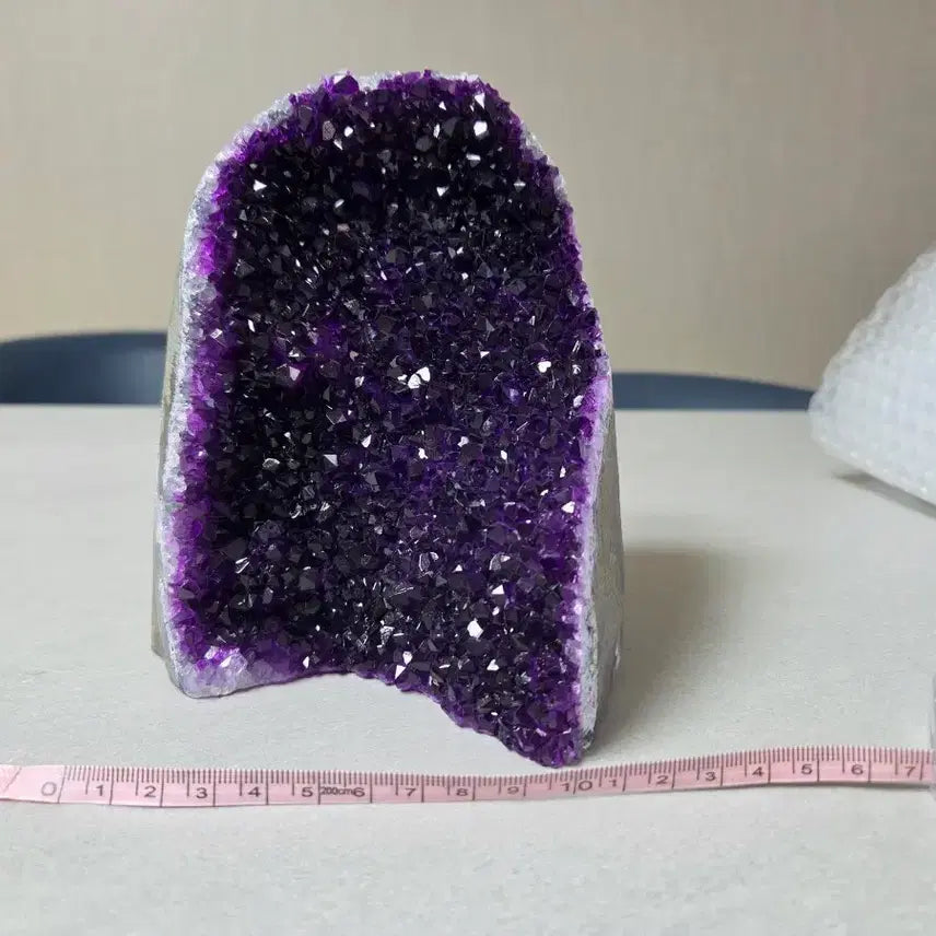[BUNJANG] Amethyst Raw Stones (2kg) / 매력적인 자수정 원석 2kg