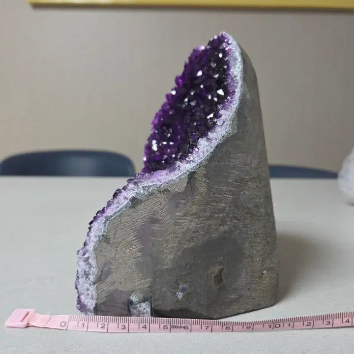 [BUNJANG] Amethyst Raw Stones (2kg) / 매력적인 자수정 원석 2kg