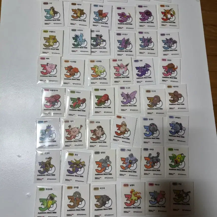 [BUNJANG] Pokemon 1st Gen Logo Stickers (1013 types) / 포켓몬 1013종 1세대 로고 띠부씰