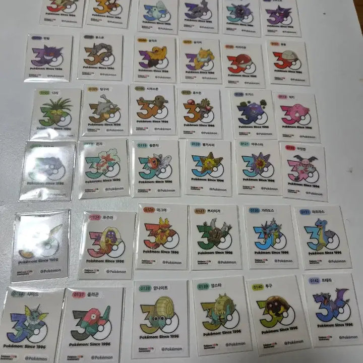 [BUNJANG] Pokemon 1st Gen Logo Stickers (1013 types) / 포켓몬 1013종 1세대 로고 띠부씰