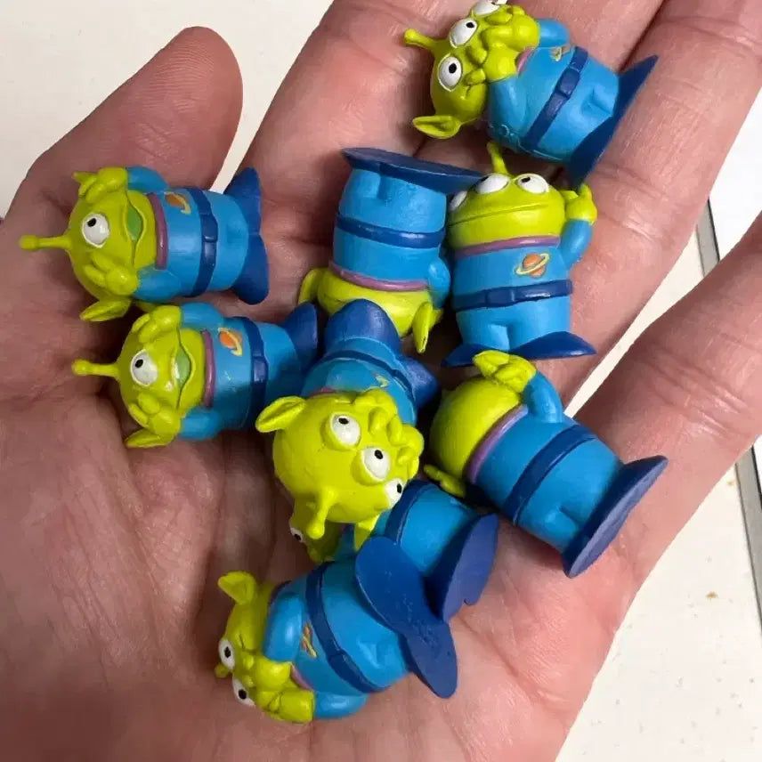 [BUNJANG] Disney Pixar Toy Story Alien Buzz Figure / 토이스토리 디즈니 픽사 알린 버즈 피규어