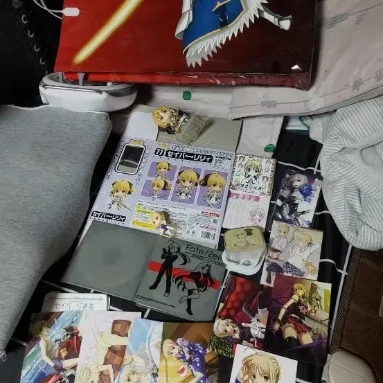 [BUNJANG] Fate Saber CD Goods &amp; Shopping Bag Set / 페이트 세이버 cd굿즈&amp;쇼핑백+기타 판매(넨도 판완)