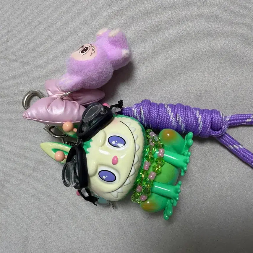 [BUNJANG] Pop Mart Labubu Frog Keychain / 팝마트 정품 개구리 라부부 키링