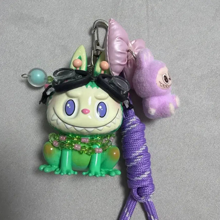 [BUNJANG] Pop Mart Labubu Frog Keychain / 팝마트 정품 개구리 라부부 키링