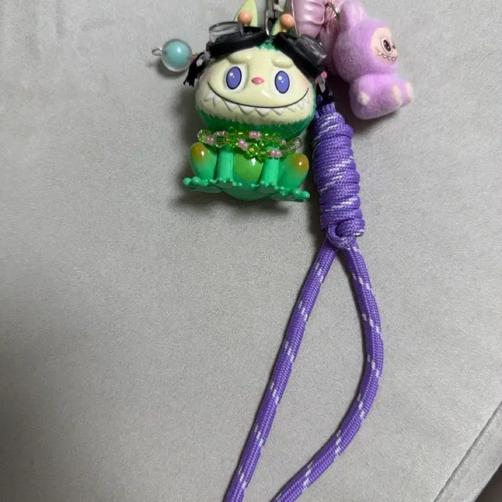 [BUNJANG] Pop Mart Labubu Frog Keychain / 팝마트 정품 개구리 라부부 키링