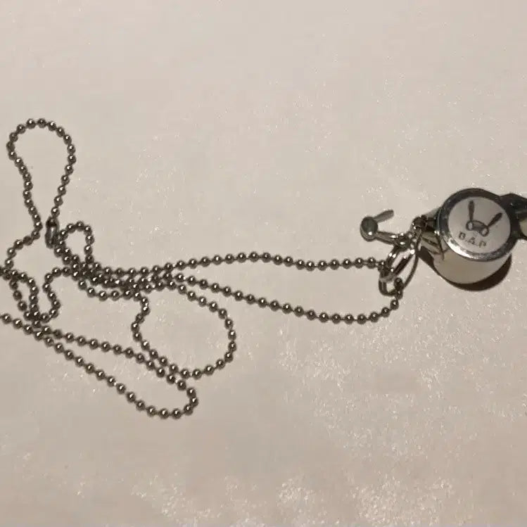[BUNJANG] B.A.P. Whistle Necklace / B.A.P. 호루라기 목걸이