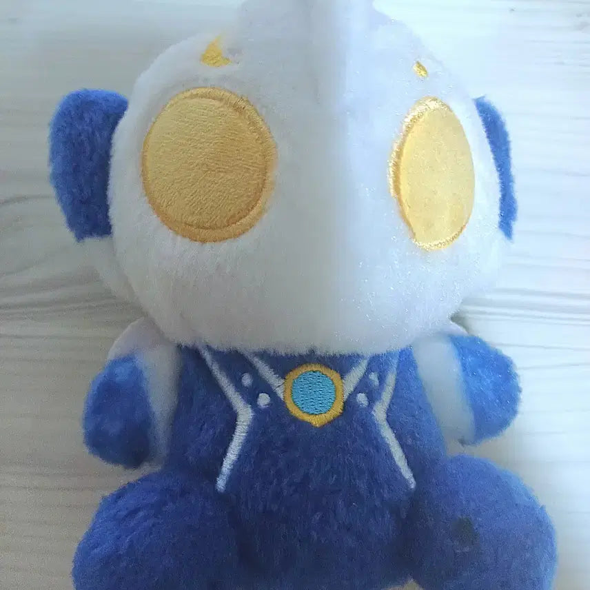 [BUNJANG] Official Ultraman Hikari Plush Doll / 울트라맨 히카리 누이 판매