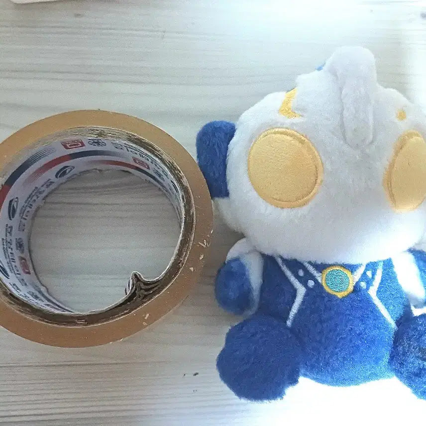 [BUNJANG] Official Ultraman Hikari Plush Doll / 울트라맨 히카리 누이 판매