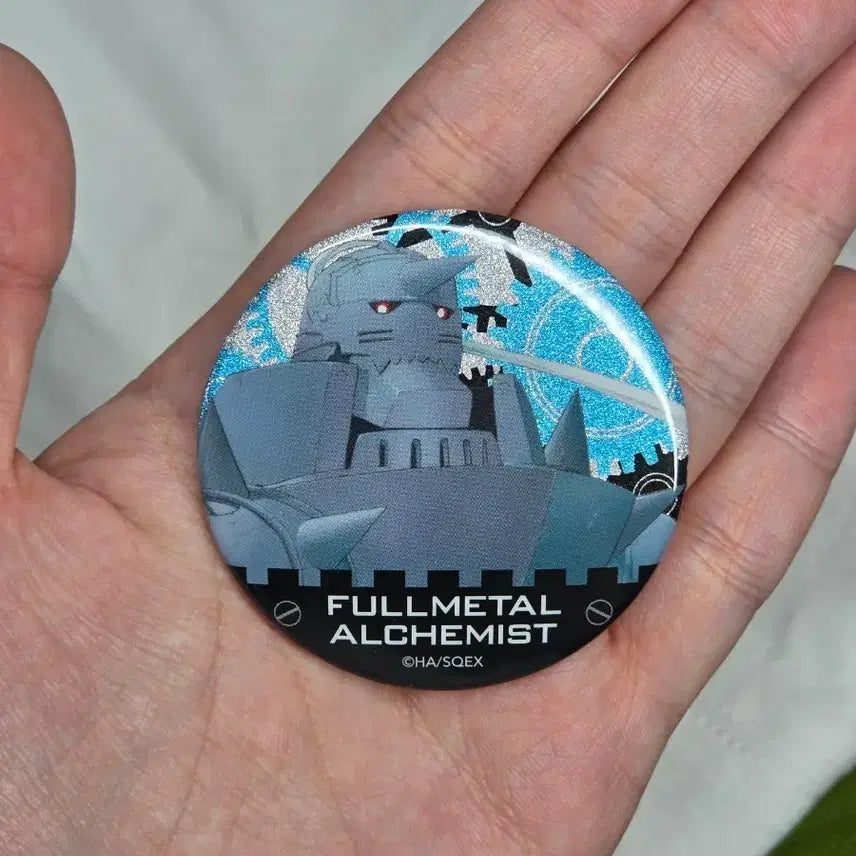 [BUNJANG] Fullmetal Alchemist Alphonse Elric Glitter Badge (Opened, New) / 강철의 연금술사 콜라보 카페 굿즈 알폰스 엘릭 글리터 뱃지(단순개봉 새상품)