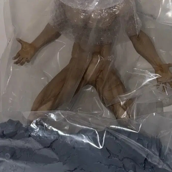 [BUNJANG] Attack on Titan Eren Yeager Titan Form Figure / 진격의 거인 에렌 거인화 A상 판매합니다.
