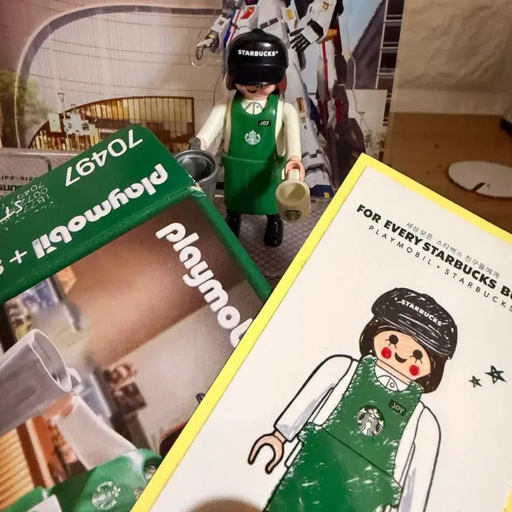 [BUNJANG] Playmobil Starbucks Barista Figure (Opened) / 플레이모빌 스타벅스조이  단순개봉품(전시X)