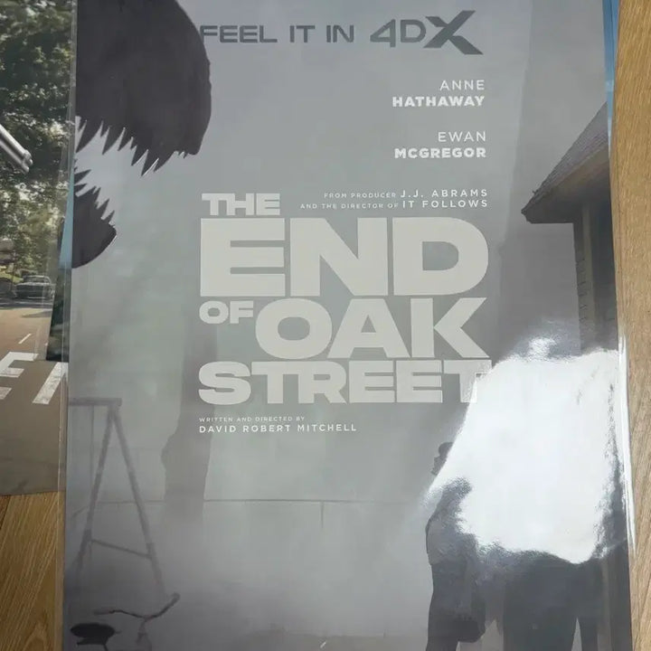 [BUNJANG] Street Life: The Final Day Poster 4-Set + TTT Bundle / 오크스트리트의 마지막 날 포스터4종+ttt 일괄