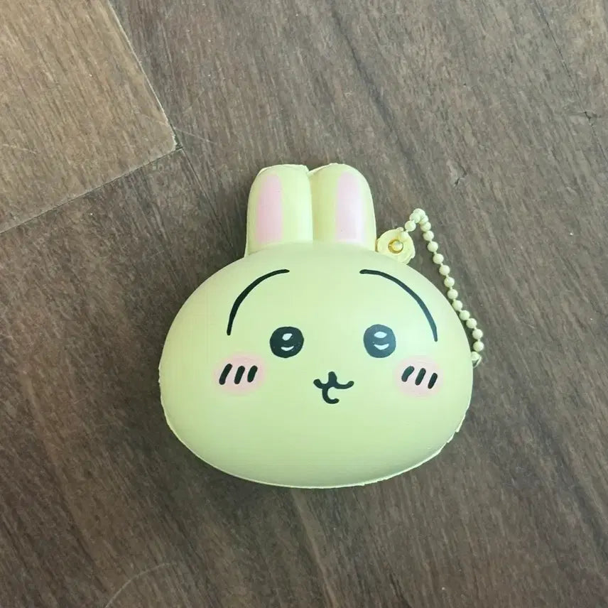 [BUNJANG] Chiikawa Usagi Squishy Charm / 치이카와 먼작귀 우사기 말랑 키링