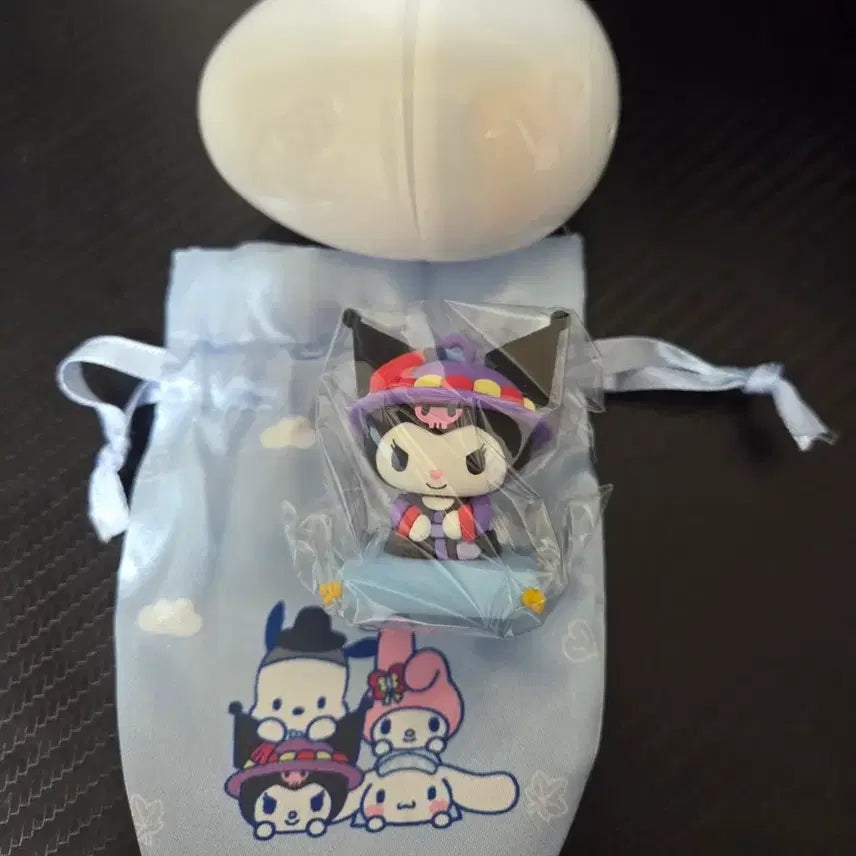 [BUNJANG] Ediya Sanrio Kuromi Pouch Magnet Set / 이디야 산리오 마그넷 새배 쿠로미 판매합니다.