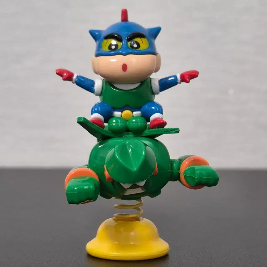 [BUNJANG] Action Mask Crayon Shin-chan Spring Action Figure / 8.1cm 짱구 피규어 스프링 액션가면 짱구
