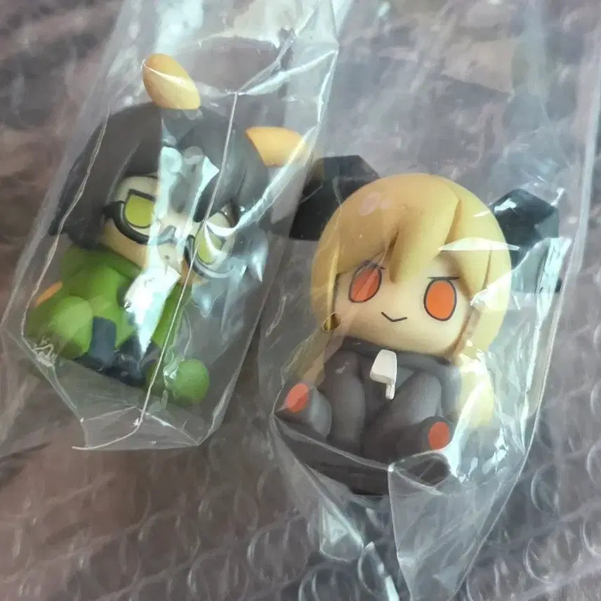 [BUNJANG] Arknights Pajama Party Silence &amp; Ifrit Figure Bundle / 명일방주 파자마 파티 Q판 피규어 판매