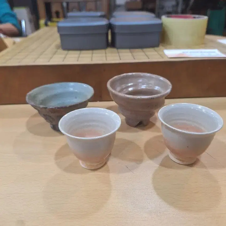[BUNJANG] Set of 4 Ceramic Cups / 도자기잔 4개 일괄