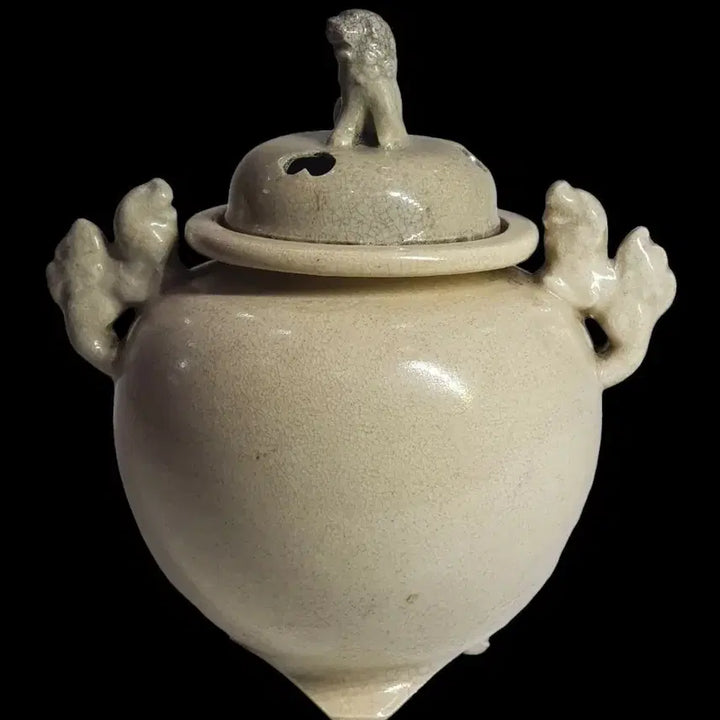 [BUNJANG] White Porcelain Lion Head Tripod Censer / 백자 사자 양이 삼족향로