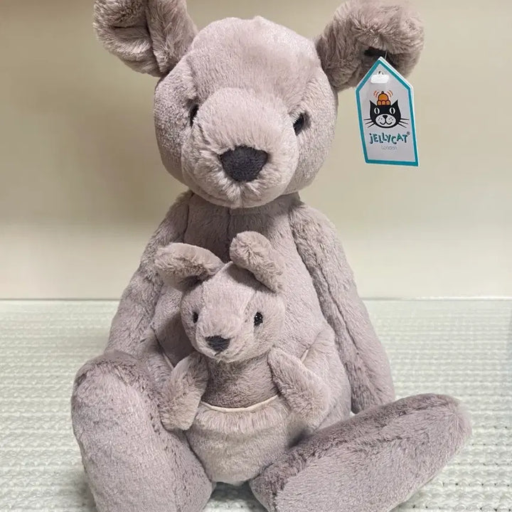 [BUNJANG] Jellycat Kangaroo Plush Toy / 젤리캣 캥거루