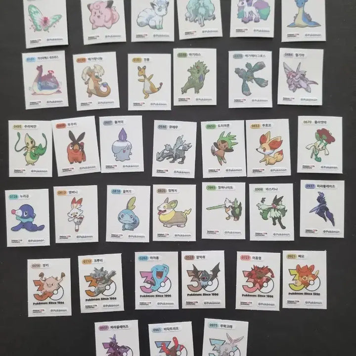 [BUNJANG] Pokemon 30th Anniversary Stick-and-Seal Collection / (단종)포켓몬 30주년 기념 띠부씰 팔아요