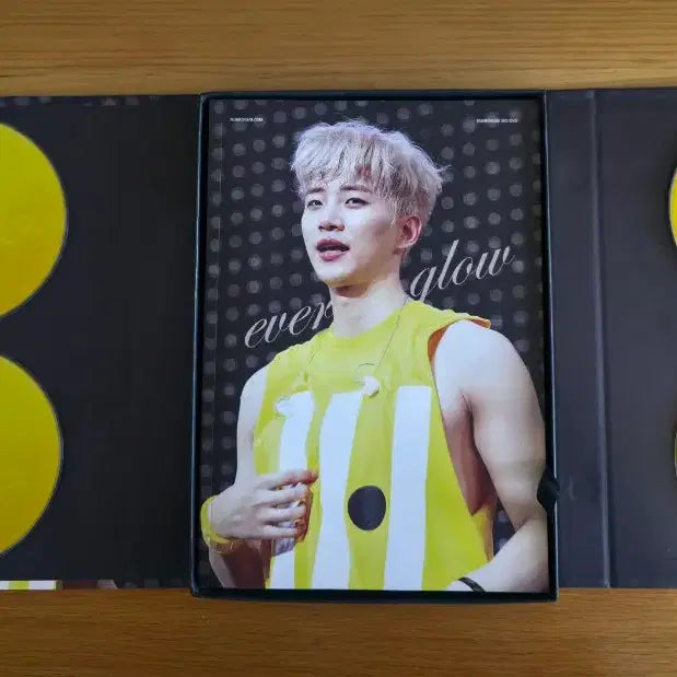 [BUNJANG] 2PM Junho EVERGLOW Photobook + CD Set / 이준호 에버글로우 포토북+cd
