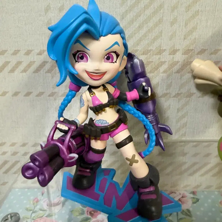 [BUNJANG] Pop Mart Genuine LoL Jinx Figure / 팝마트 정품 롤 징크스 피규어 판매합니다.