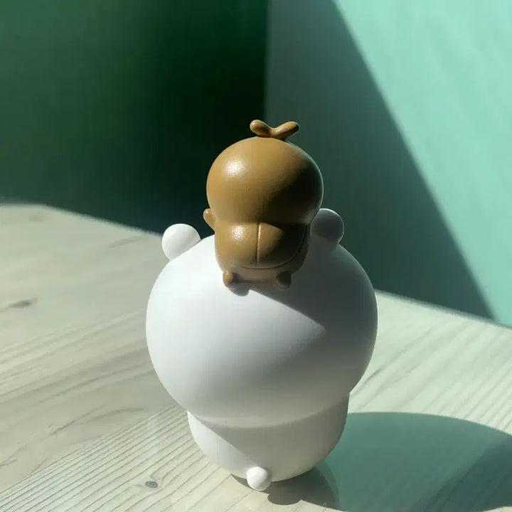 [BUNJANG] Chiikawa Beetle Figure / 치이카와 풍뎅이 피규어