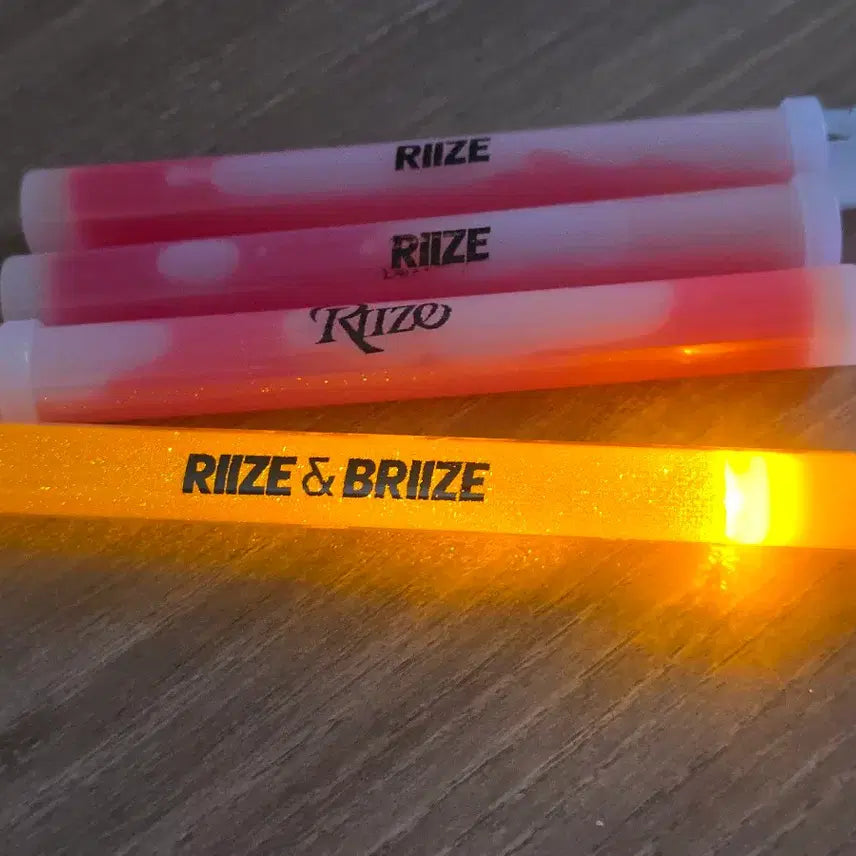 [BUNJANG] RIIZE Bundle Set Official Light Stick / 라이즈 임시 응원봉 응원스틱(일괄)