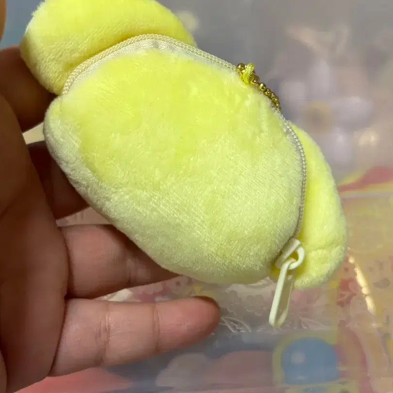[BUNJANG] Sanrio Pompompurin Strawberry Gacha Keychain / 산리오 폼폼푸린 딸기 가챠 키링