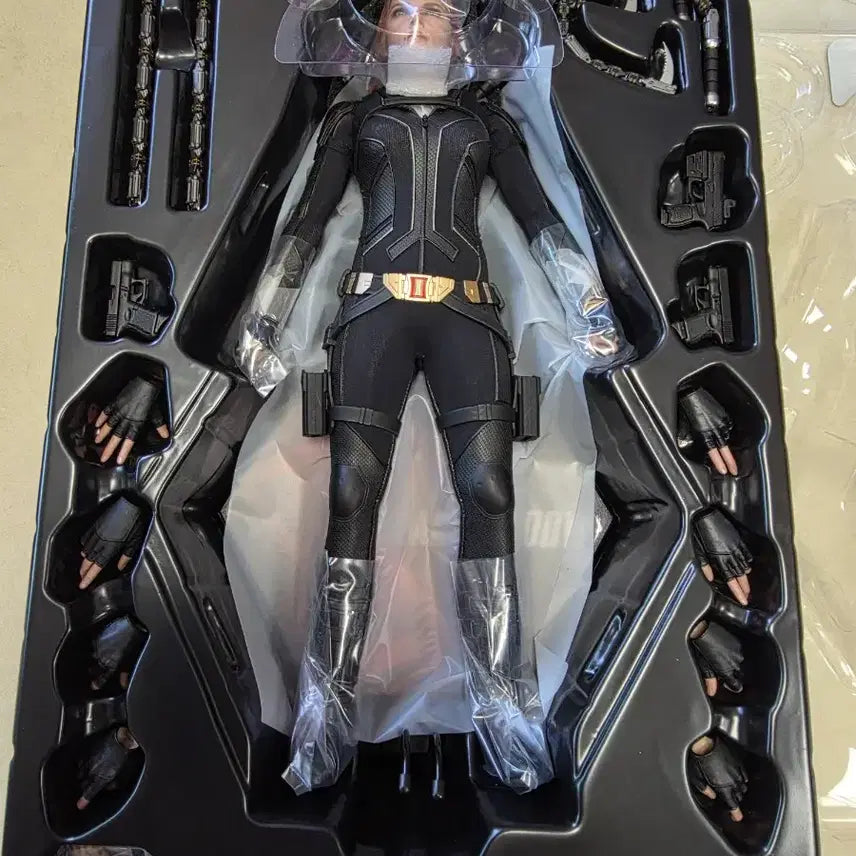 [BUNJANG] Marvel Black Widow 1/6 Scale Figure / 마블 블랙 위도우 1/6 스케일 피규어
