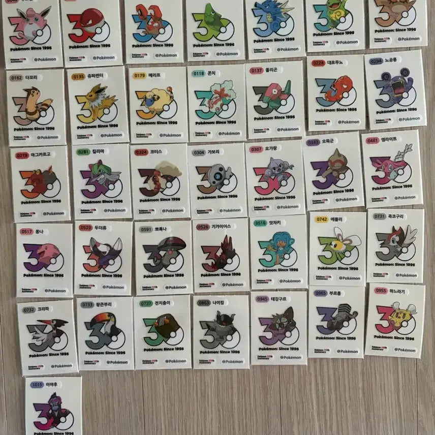 [BUNJANG] Pokemon 30th Anniversary Logo Stickers (36 Types) / 포켓몬 30주년 띠부씰 로고띠부씰 36종 판매