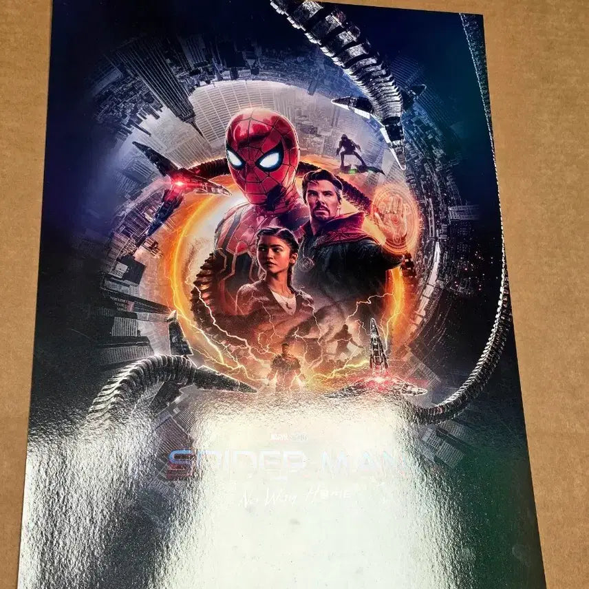 [BUNJANG] Marvel Spider-Man: No Way Home Holographic Poster (A3) / [초희귀한정판]영화 마블 스파이더맨 노웨이홈 홀로그램 포스터(A3)