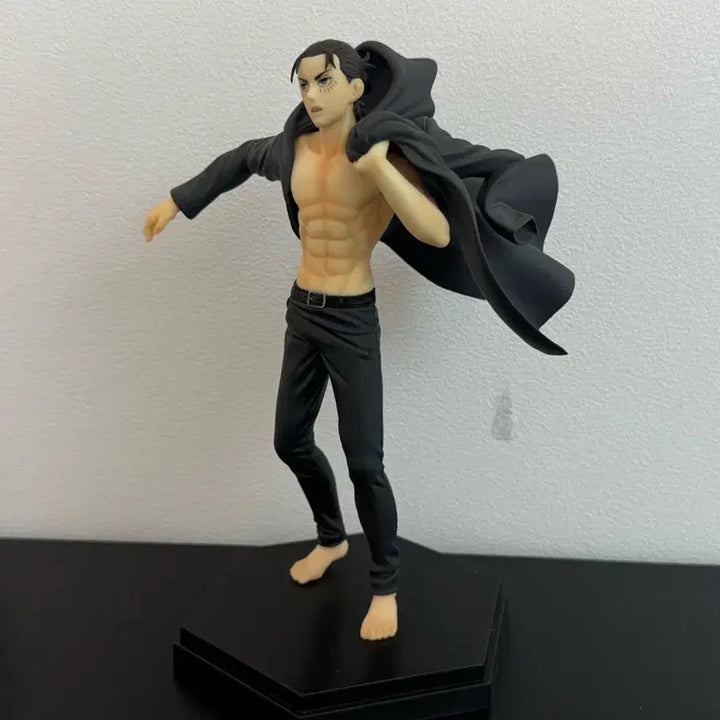 [BUNJANG] Attack on Titan Eren Pop Parade Figure / 진격의 거인 에렌 팝업퍼레이드 피규어