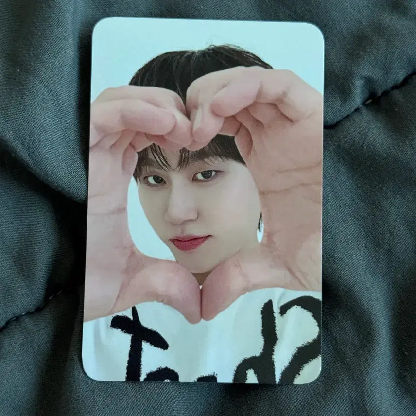 [BUNJANG] DARK WAVE GK BLACK OUT Fancon Encore MD Photocard / 다크비 GK BLACK OUT 팬콘 앵콜 엠디 포카