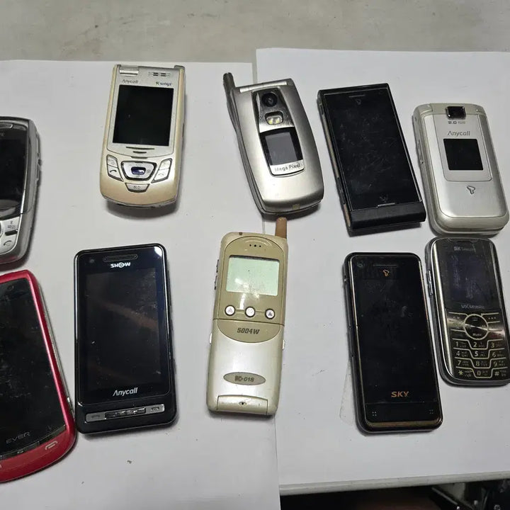 [BUNJANG] Vintage 90s Mobile Phones Collection (Individual Pricing) / 올드폰, 폰수집 희귀폰 90년대 폰들 개당가격