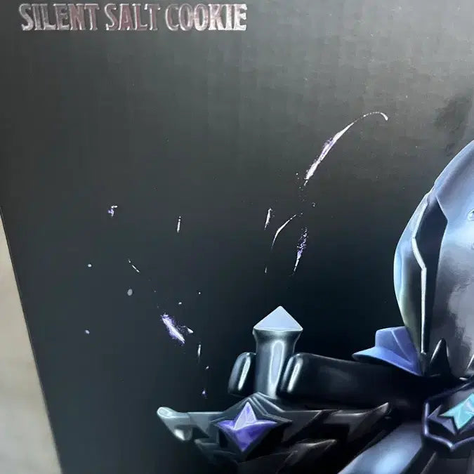 [BUNJANG] Cookie Run Kingdom Silent Salt Cookie Medium Figure / (새상품-포장만x) 쿠키런 킹덤 사일런트 솔트 쿠키 중형피규어