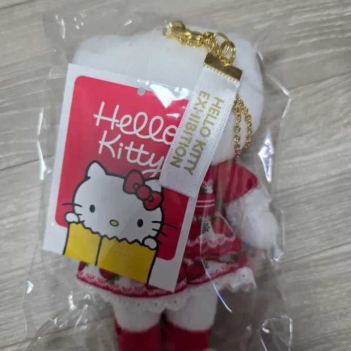 [BUNJANG] Sanrio Hello Kitty Strawberry Kitty Mascot / 산리오 키티 전시회 딸기키티 마스코트