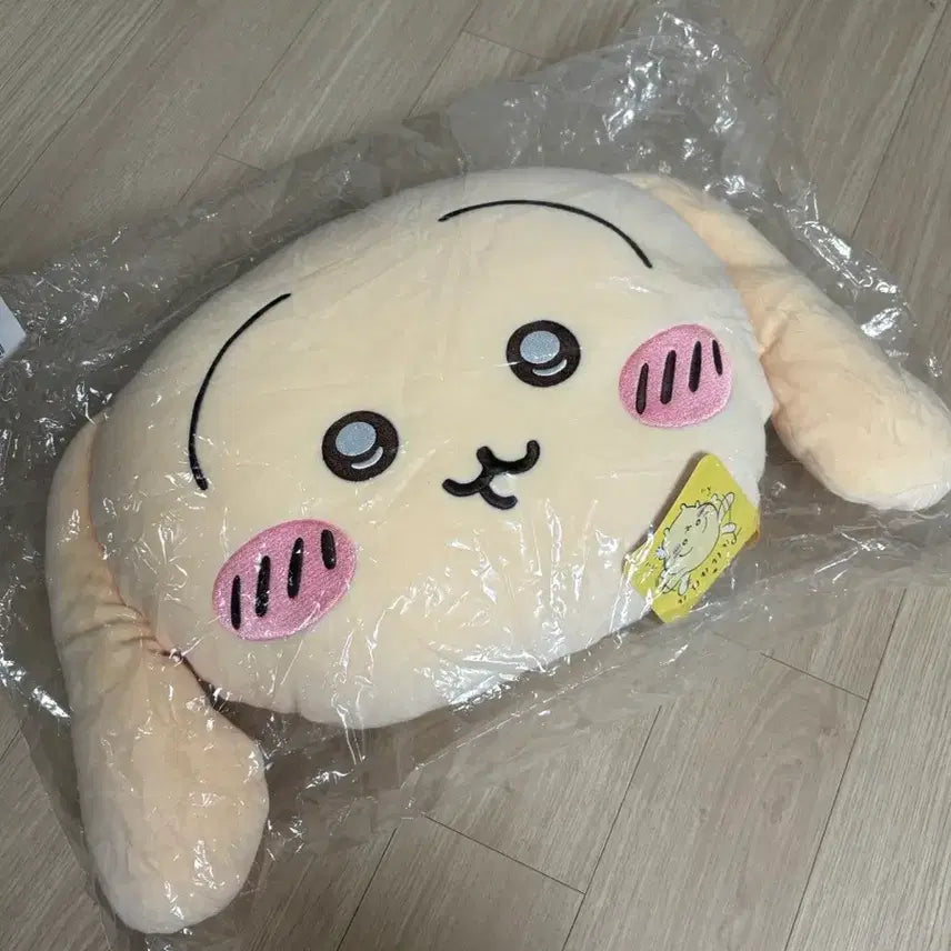[BUNJANG] Usagi Tsukino Robear Cushion (B Prize) / 우사기 투성이 쿠지 롭이어 쿠션 롭사기 B상