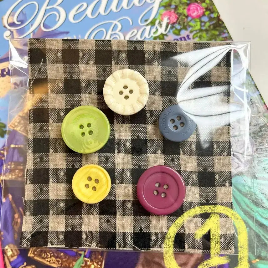 [BUNJANG] Handmade Button Magnet Set - 5 Assortments / 핸드메이드 단추마그넷세트 5종