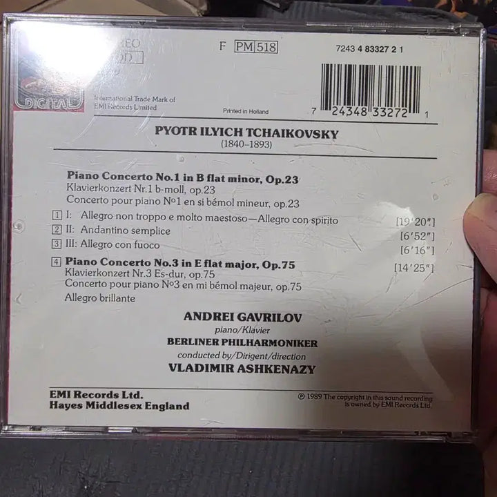 [BUNJANG] Tchaikovsky Piano Concerto Nos. 1 &amp; 3 EMI CD / 차이콥스키 피아노 협주곡 1, 3번 EMI CD