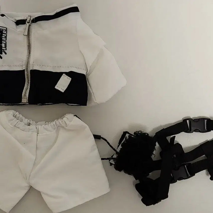 [BUNJANG] 20cm Doll Work Clothes / 20cm 플라스틱옷장 작업복 무속성 솜인형옷
