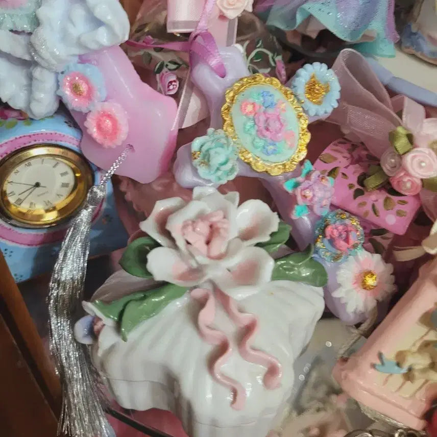 [BUNJANG] Antique Ceramic Jewelry Box with Flower Decoration / 도자기 함 보석함 플라워 장식 앤틱 수입