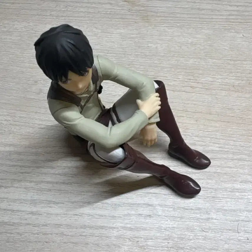 [BUNJANG] Attack on Titan Eren Figure / 진격의거인 에렌 피규어 판매합니다