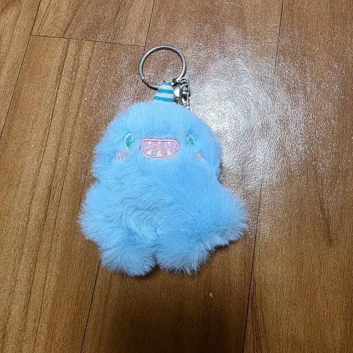 [BUNJANG] Blue Fuzzy Character Plush Keychain / 파란 털 캐릭터 얼굴 봉제인형 키링 가방고리