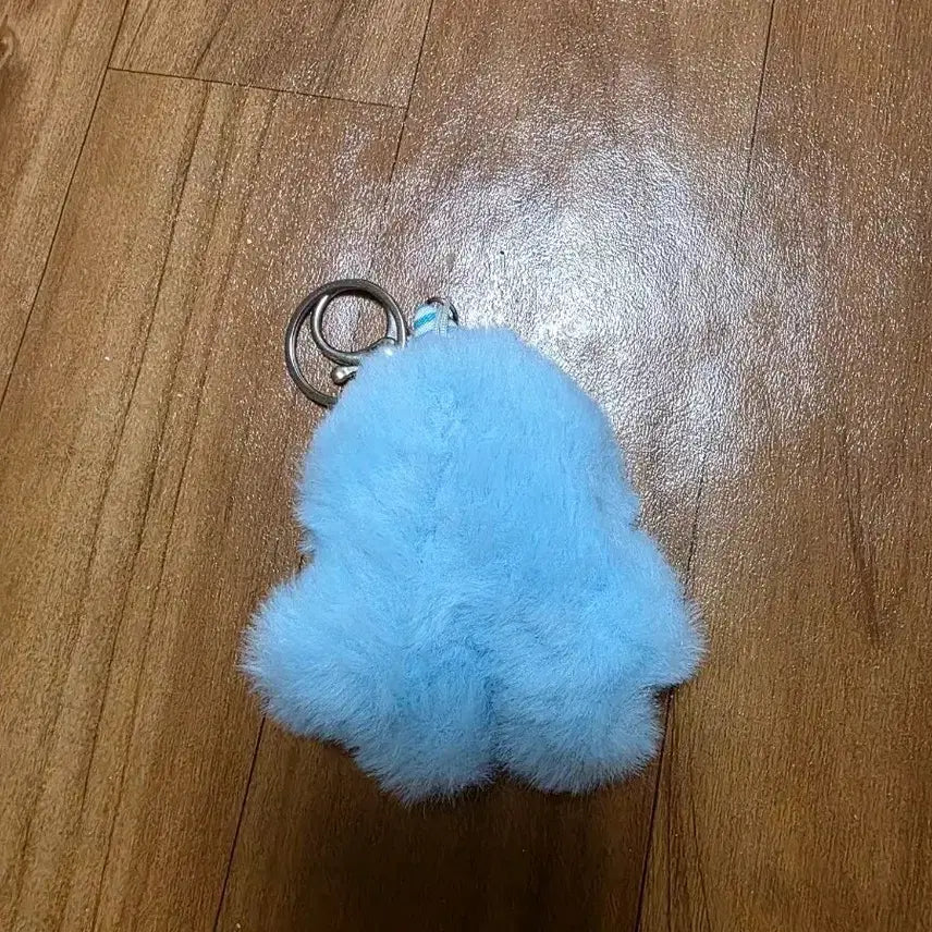 [BUNJANG] Blue Fuzzy Character Plush Keychain / 파란 털 캐릭터 얼굴 봉제인형 키링 가방고리