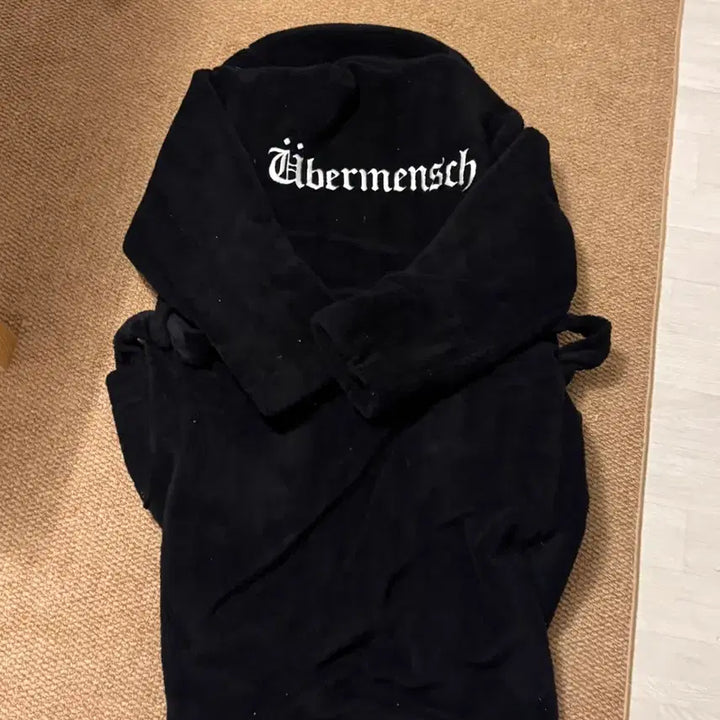[BUNJANG] G-Dragon Weverse Mansion Robe MD Goods / 지드래곤 위버맨쉬 로브 md 굿즈