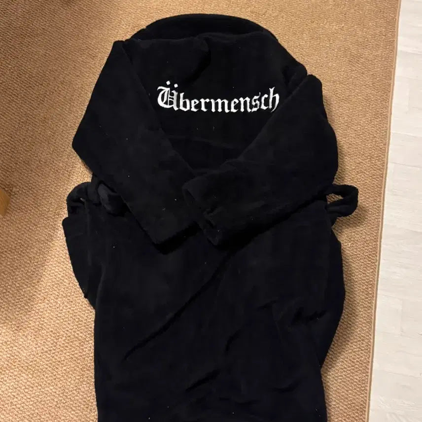 [BUNJANG] G-Dragon Weverse Mansion Robe MD Goods / 지드래곤 위버맨쉬 로브 md 굿즈